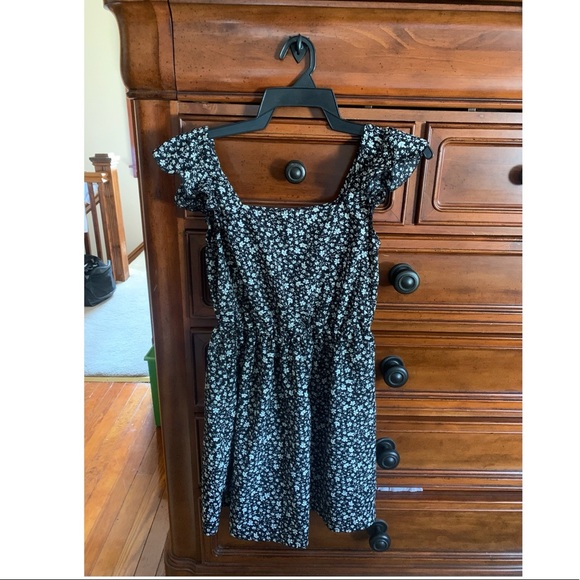 SALE! FINAL PRICE!  SHEIN Ditsy Floral Ruffle Sleeve Square Neck Dress - Picture 2 of 4